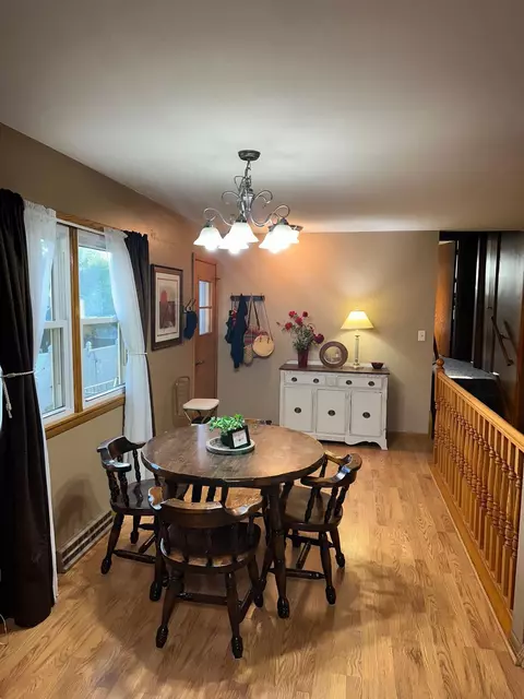 505 Washington Ave, Marshall, MN 56258 photo 3