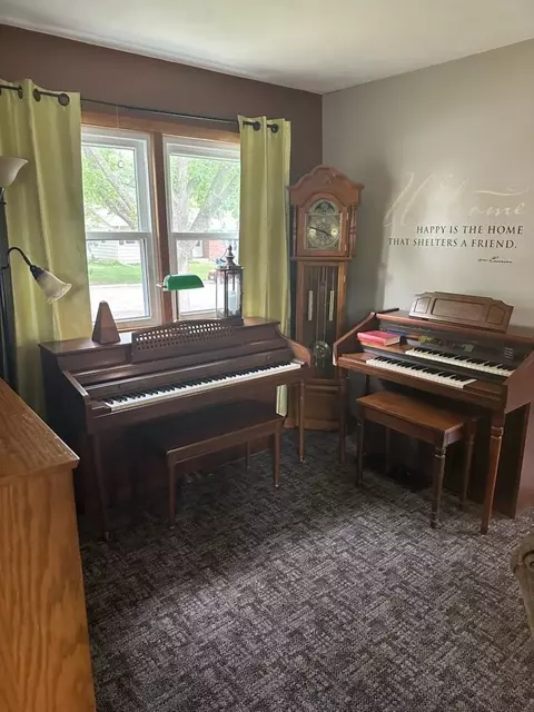 505 Washington Ave, Marshall, MN 56258 photo 20