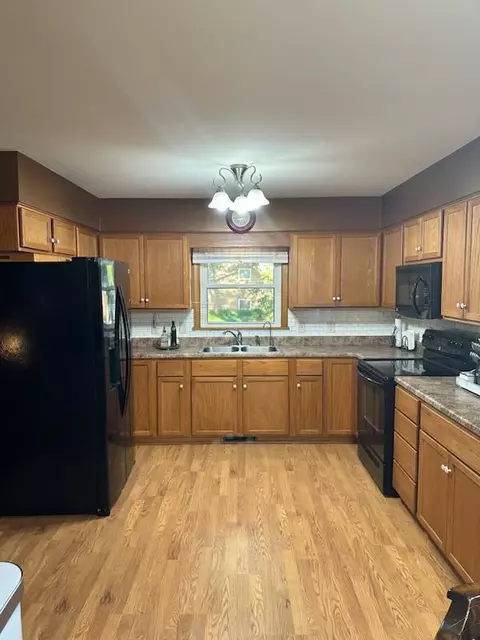 505 Washington Ave, Marshall, MN 56258 photo 22