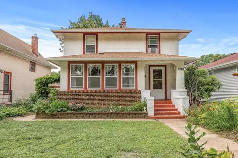 1946 Pierce St NE, Minneapolis, MN 55418
