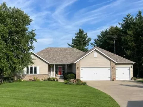 1461 Koenigs Ln NW, Rochester, MN 55901