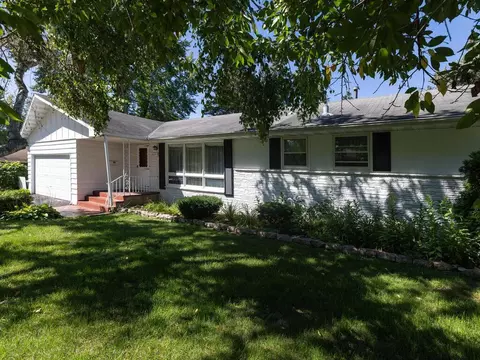 3641 Georgia Ave N, Crystal, MN 55427
