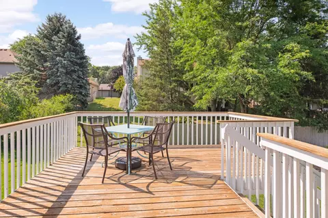 1420 Cutters Ln, Eagan, MN 55122 photo 8