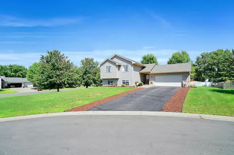 23631 Cardinal Ct, Hampton, MN 55031 photo 2