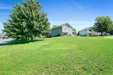 23631 Cardinal Ct, Hampton, MN 55031 photo 3