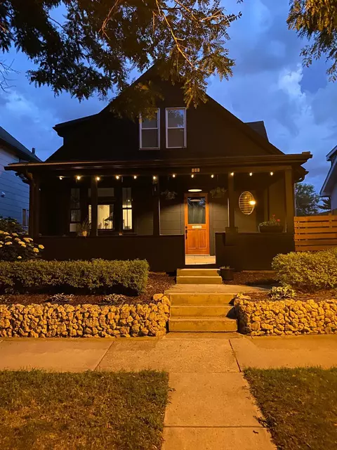 946 Scheffer Ave, Saint Paul, MN 55102