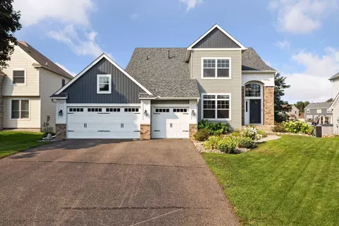 11162 Nassau Cir NE, Blaine, MN 55449