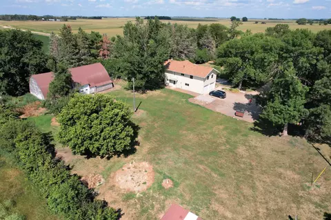 3029 410th St, Clarkfield, MN 56223
