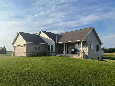 70095 320th St, Kimball, MN 55353