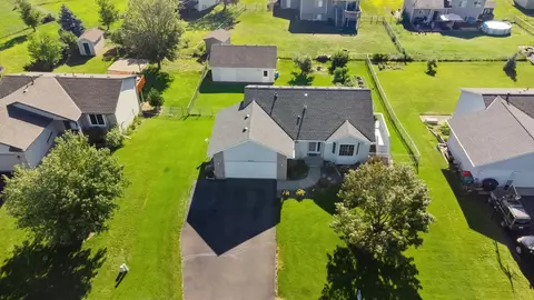 5124 Ridge Rd, Big Lake, MN 55309
