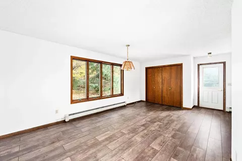 215 Thurber Rd, Duluth, MN 55803 photo 3