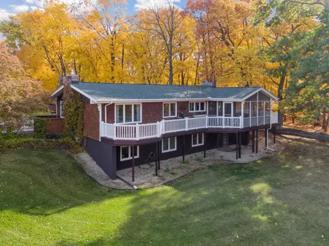 545 D Chene Cir, Minnetrista, MN 55359