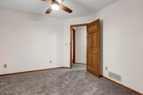 3841 40th St S, Saint Cloud, MN 56301 photo 17