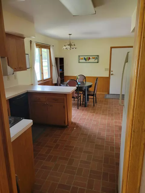 2149 E Old Shakopee Rd, Bloomington, MN 55425 photo 4