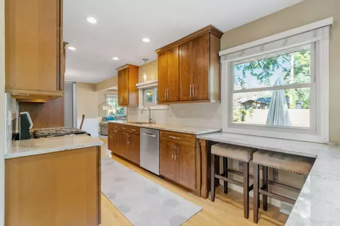 11111 Upton Ave S, Bloomington, MN 55431 photo 5
