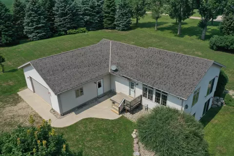 7769 117th St NE, Kandiyohi, MN 56251