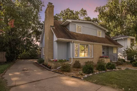 4735 Folwell Dr, Minneapolis, MN 55406