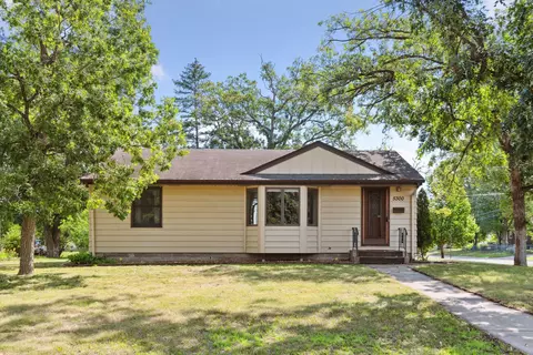 5300 Kentucky Ave N, Crystal, MN 55428