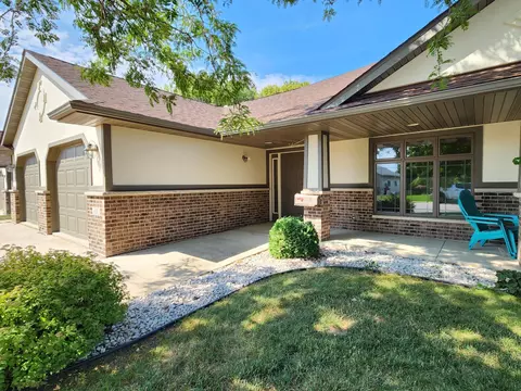 600 5th St NE, Plainview, MN 55964 photo 2