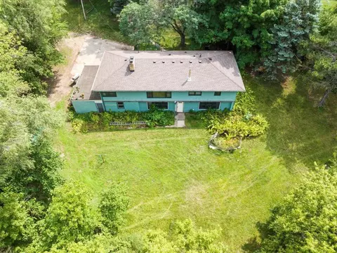2135 Wuthering Heights Rd, Eagan, MN 55122 photo 5