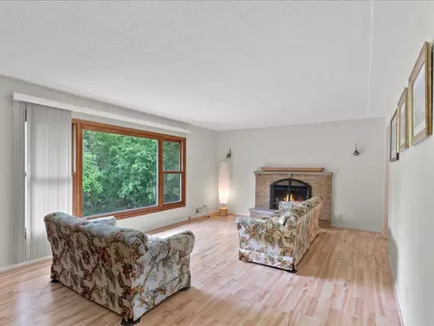 2135 Wuthering Heights Rd, Eagan, MN 55122 photo 14