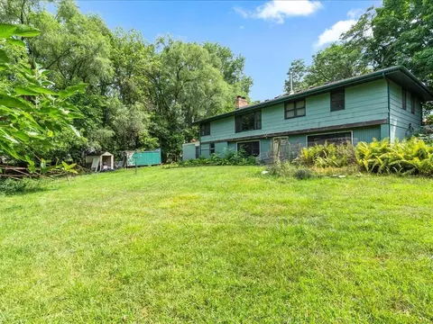 2135 Wuthering Heights Rd, Eagan, MN 55122 photo 6