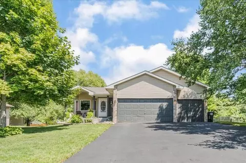 25785 10th St W, Zimmerman, MN 55398