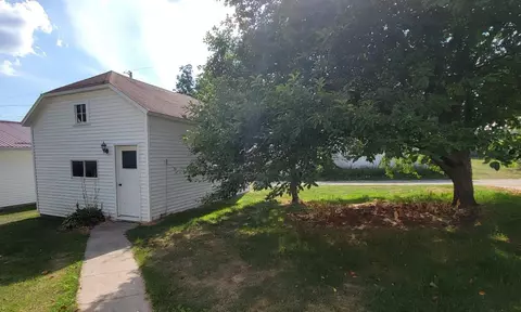 109 Maple St S, Mabel, MN 55954 photo 49