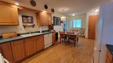 109 Maple St S, Mabel, MN 55954 photo 14