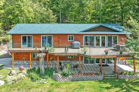 4711 Twin Pines Trl NW, Hackensack, MN 56452