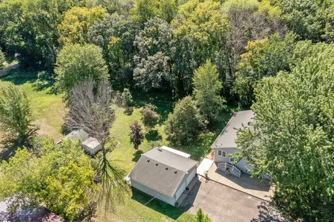 16109 Valley Dr NW, Andover, MN 55304