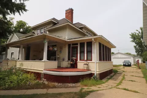 120 1st Ave N, Long Prairie, MN 56347