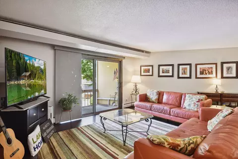 5440 Three Points Blvd #533, Mound, MN 55364 photo 9