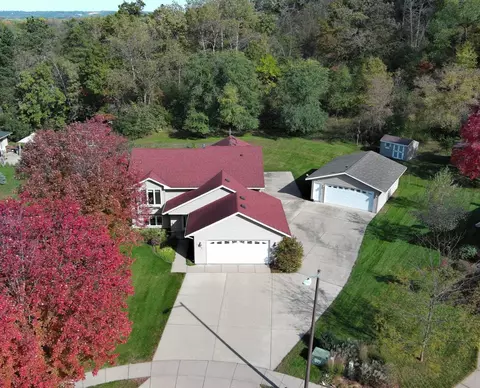 3980 Dale Ct, Red Wing, MN 55066