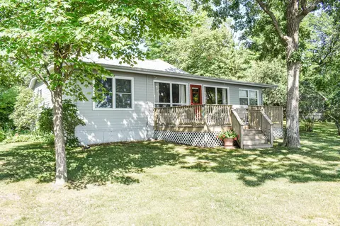 2912 Darling Dr NW, Alexandria, MN 56308