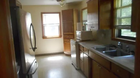 3221 Random Rd, Eagan, MN 55121 photo 10