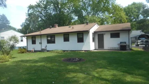 3221 Random Rd, Eagan, MN 55121 photo 2