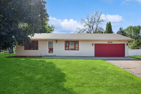 15344 Dresden Way, Apple Valley, MN 55124