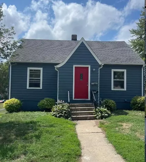 1420 Lee Ave, Albert Lea, MN 56007