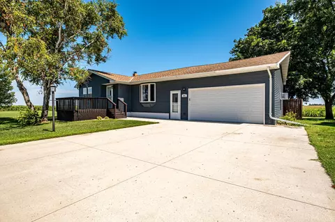 401 Main St N, Hector, MN 55342