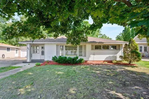 803 Laurel Ave, Hudson, WI 54016