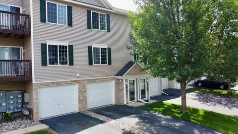 15512 Float Ln, Apple Valley, MN 55124