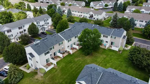15512 Float Ln, Apple Valley, MN 55124 photo 17