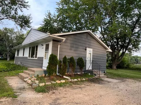 2100 Garnet Ln, Eagan, MN 55122 photo 2