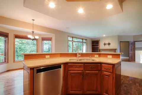 10522 Forestview Cir N, Champlin, MN 55316 photo 9
