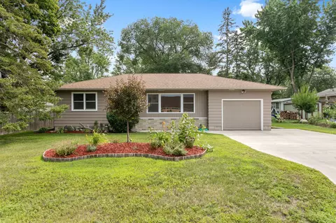 204 Cedar St S, Lester Prairie, MN 55354