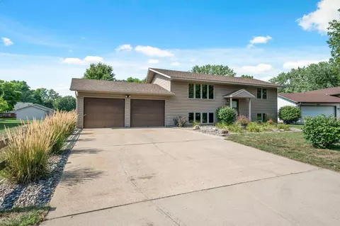 9983 Pilgrim Way, Maple Grove, MN 55369
