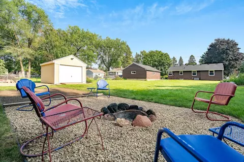 2127 County Rd E, White Bear Lake, MN 55110