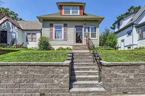 1299 Juno Ave, Saint Paul, MN 55116