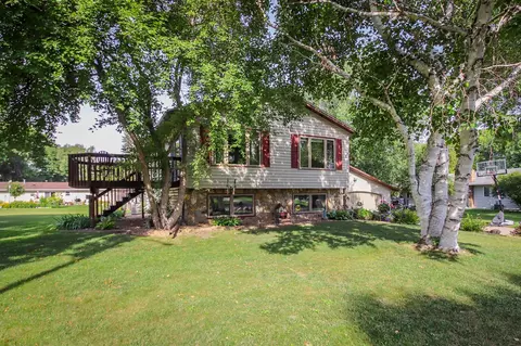 1404 11th St SE, Willmar, MN 56201
